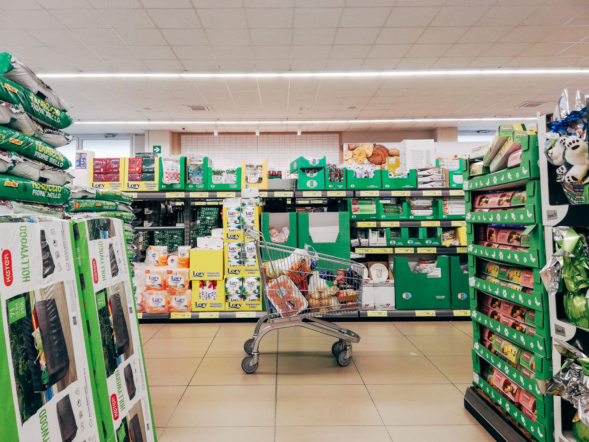 Pasillo de supermercado